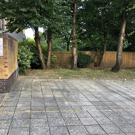 Cosy 2 Bedroom Flat In Manor House London Luaran gambar